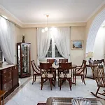 Villa Regina By The Sea