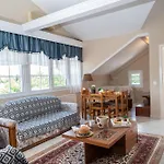 Villa Regina By The Sea