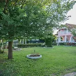 Regina By The Sea Villa *