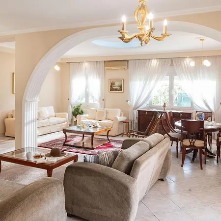 Villa Regina By The Sea Epanomi