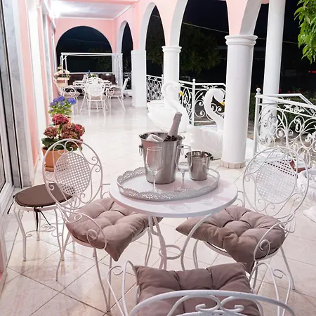 Villa Regina By The Sea Epanomi