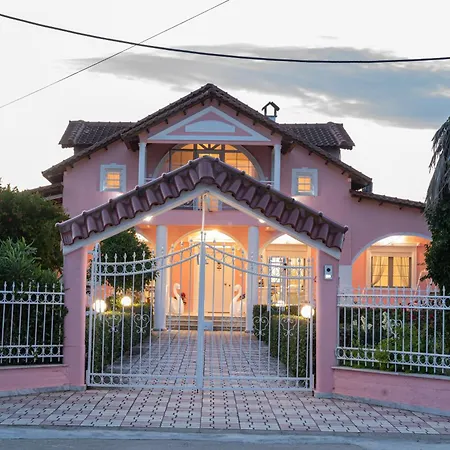 Villa Regina By The Sea *